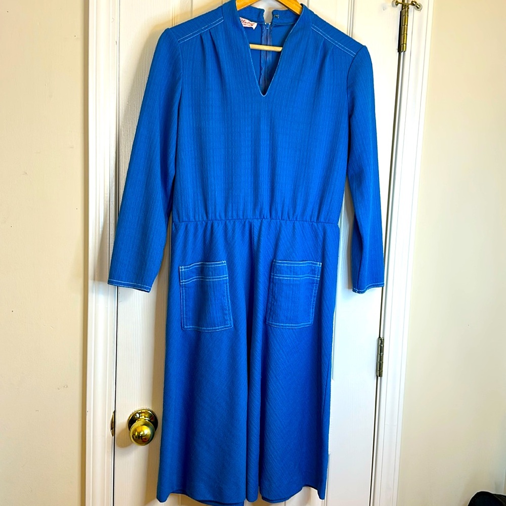 Blue #70s #Vintage Stunner! Size Medium.